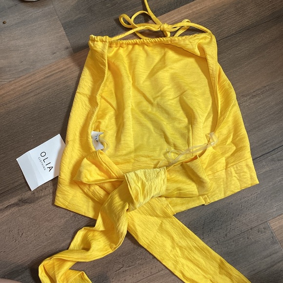 Yellow OLIA Clothing Open Back Halter Top - Picture 2 of 3